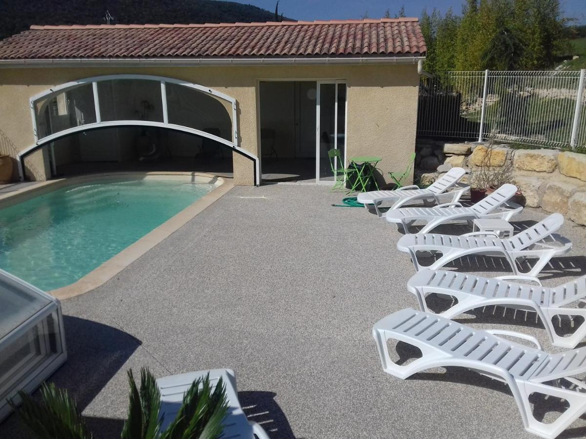 Gites Du Combeau Saint-Maurice-d'Ibie Luaran gambar